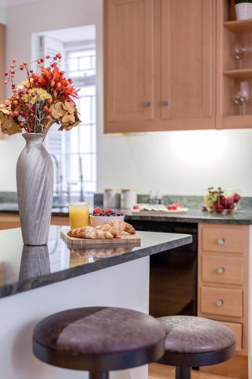 Luxurious Central Kensington Apartment Londra Esterno foto